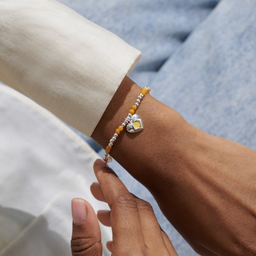 Joma A Little November Birthstone Bracelet (New) Joma A Little November Birthstone Bracelet (New)