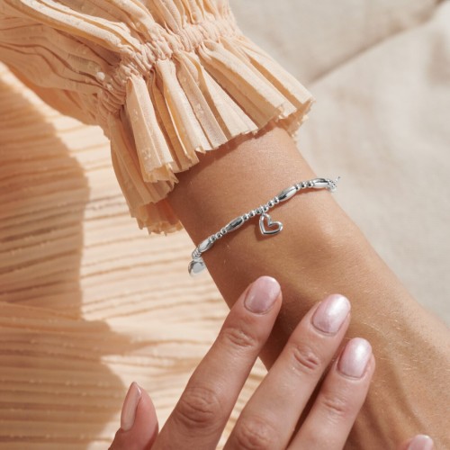 Joma Life's A Charm 40th Birthday Bracelet Joma Life's A Charm 40th Birthday Bracelet