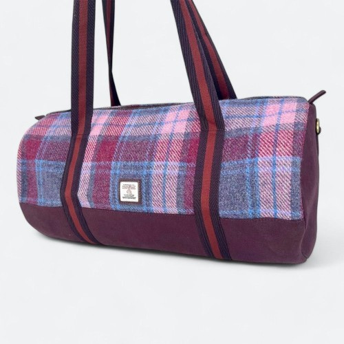 Harris Tweed Barrell Holdall Pink Check Harris Tweed Barrell Holdall Pink Check
